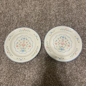 Two 1992 Vintage Newcor Country Charm Plates
